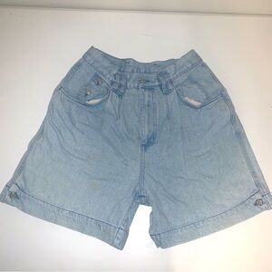 Vintage Gitano Lightwash Women’s High waist Mom Jean Shorts Size 10 GUC